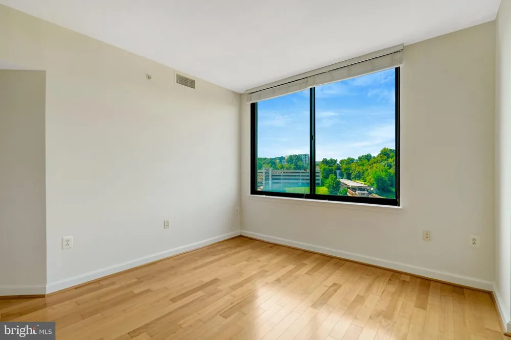 2451 MIDTOWN AVENUE #1319 Alexandria, VA 22303