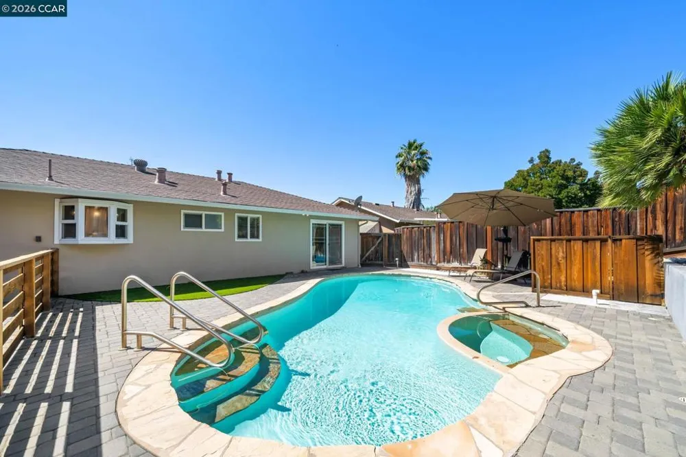 330 Michell Ct Livermore, CA 94551