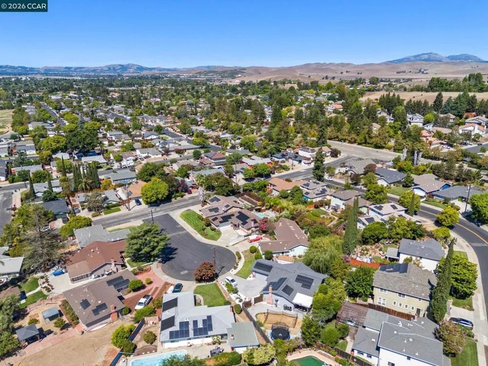 330 Michell Ct Livermore, CA 94551