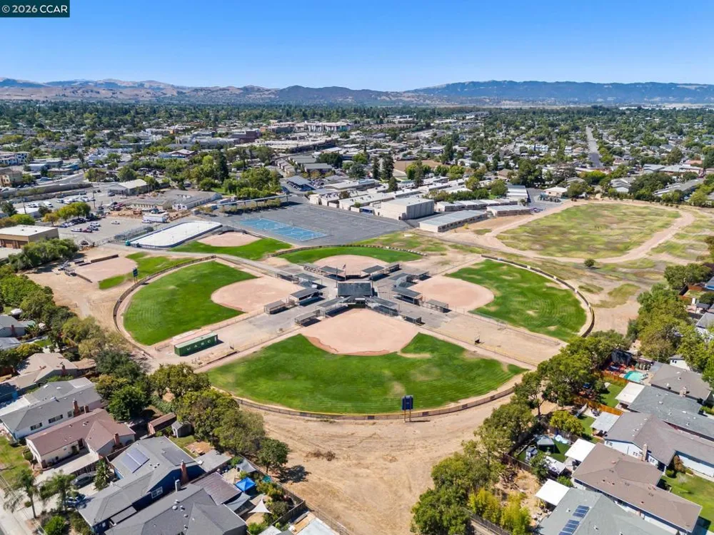 330 Michell Ct Livermore, CA 94551