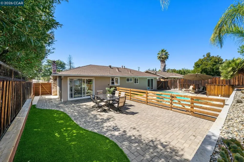 330 Michell Ct Livermore, CA 94551