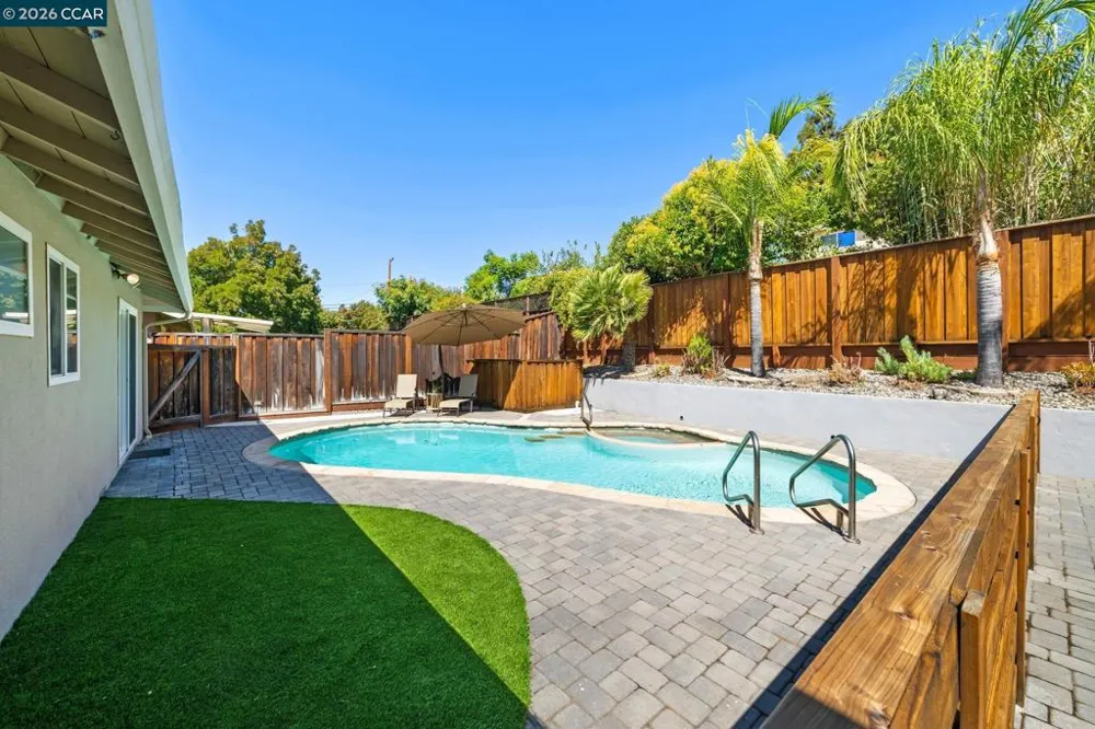 330 Michell Ct Livermore, CA 94551