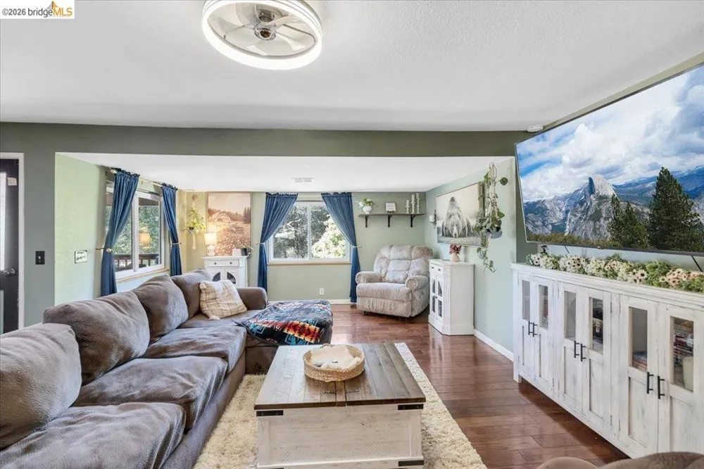 19225 Overlook Dr. Sonora, CA 95370