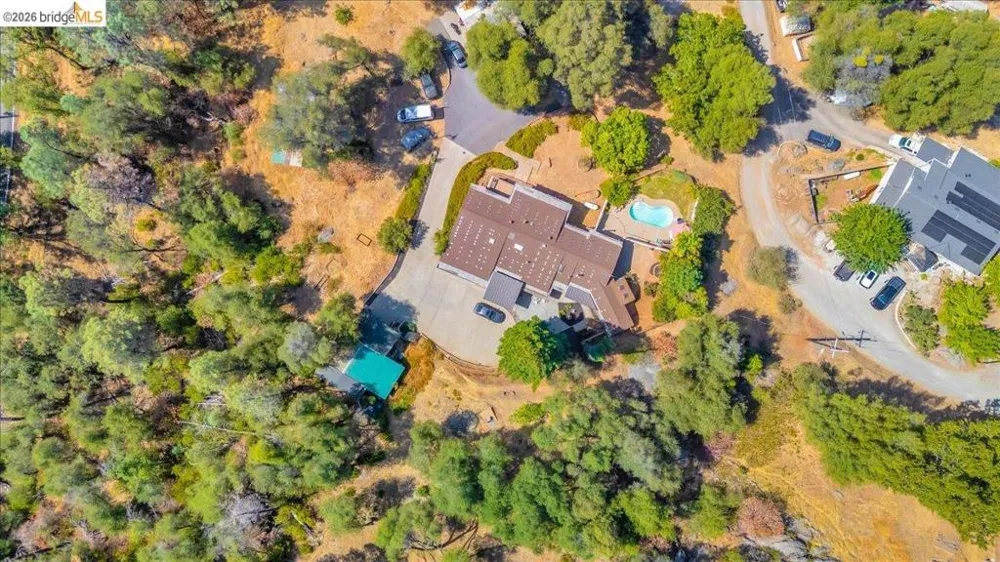 19225 Overlook Dr. Sonora, CA 95370