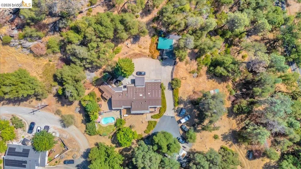 19225 Overlook Dr. Sonora, CA 95370