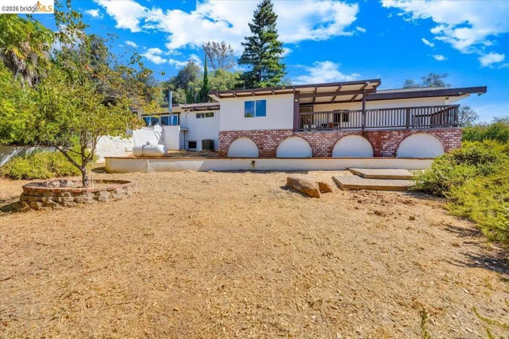 19225 Overlook Dr. Sonora, CA 95370