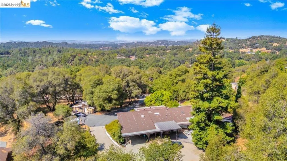 19225 Overlook Dr. Sonora, CA 95370