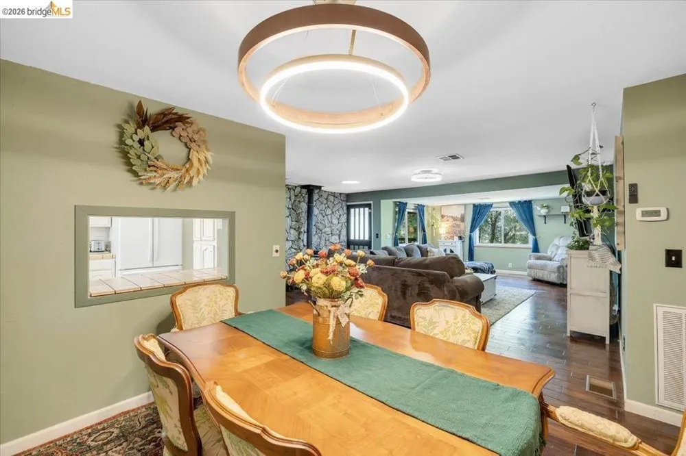 19225 Overlook Dr. Sonora, CA 95370