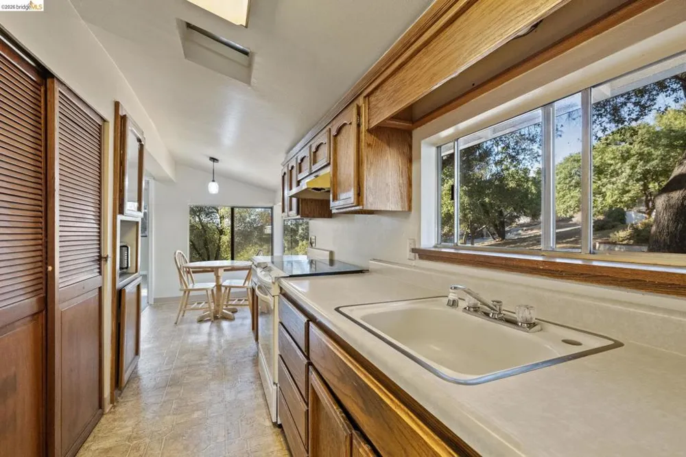19225 Overlook Dr. Sonora, CA 95370
