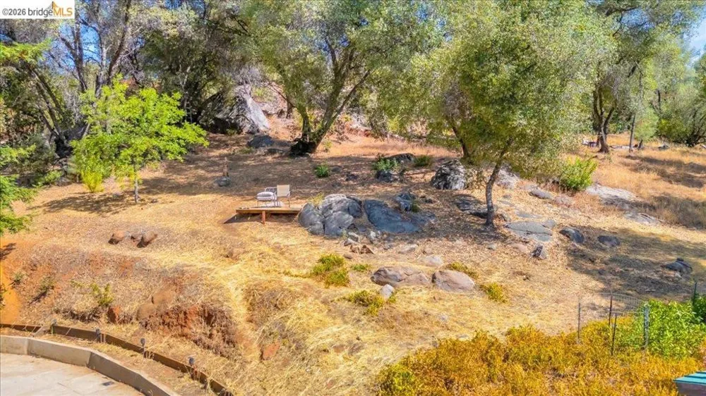 19225 Overlook Dr. Sonora, CA 95370