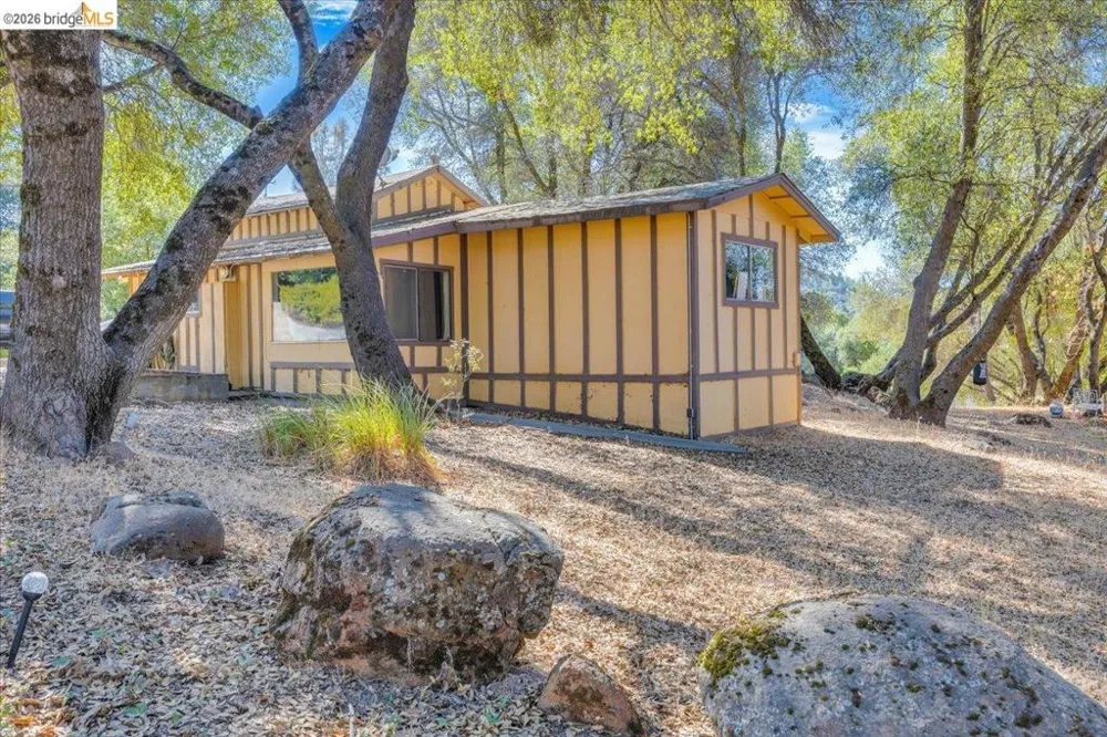 19225 Overlook Dr. Sonora, CA 95370