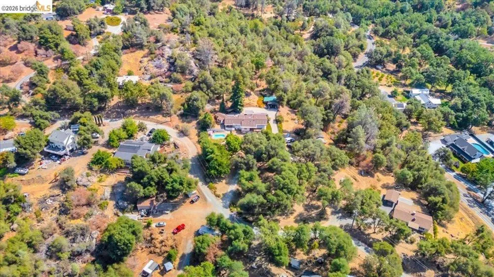 19225 Overlook Dr. Sonora, CA 95370