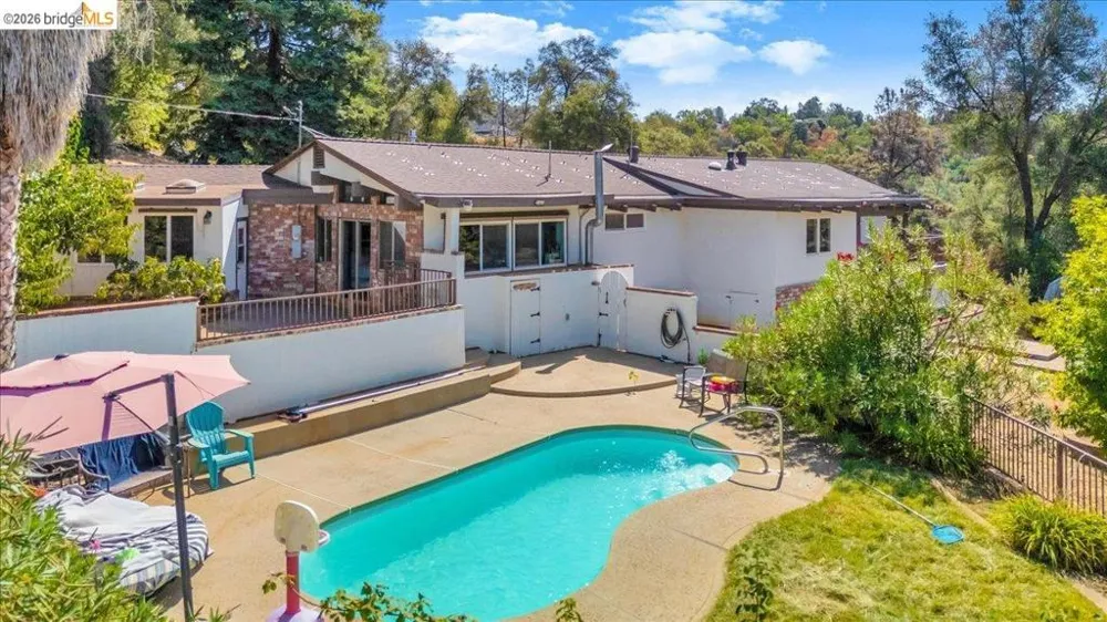 19225 Overlook Dr. Sonora, CA 95370