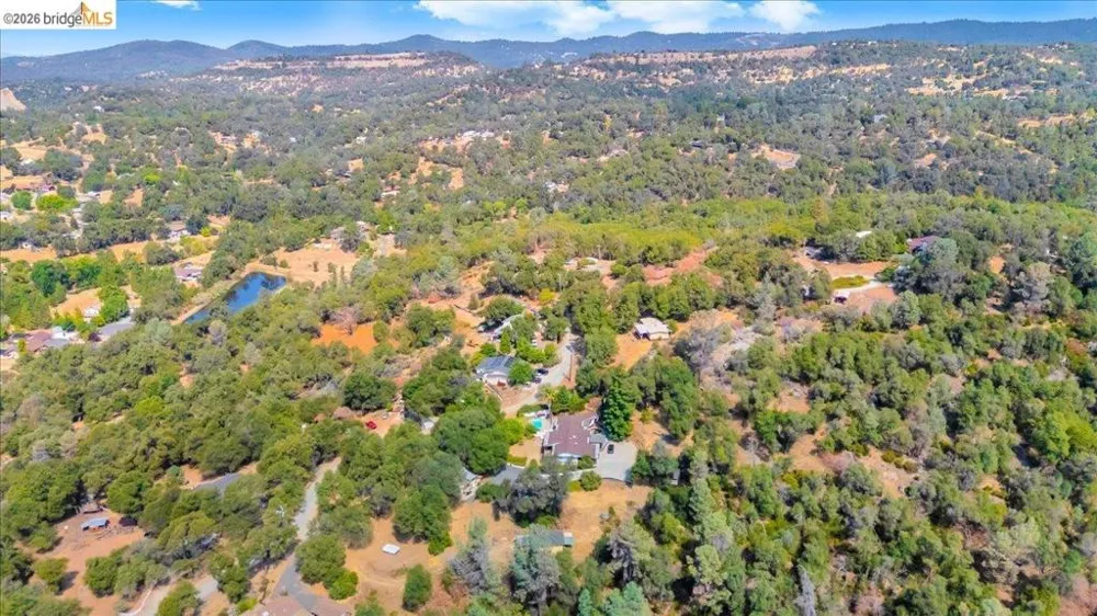 19225 Overlook Dr. Sonora, CA 95370
