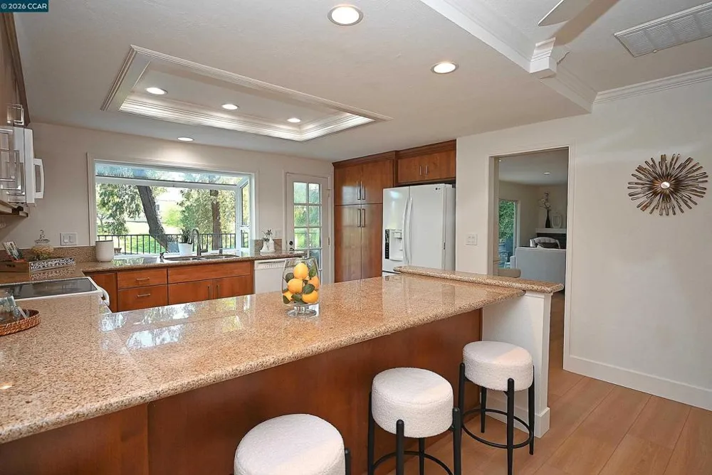 597 Saint George Rd Danville, CA 94526