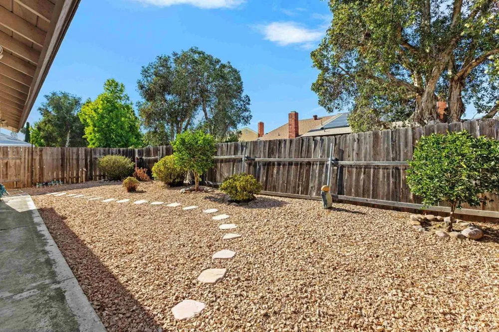 8968 Menkar Road San Diego, CA 92126