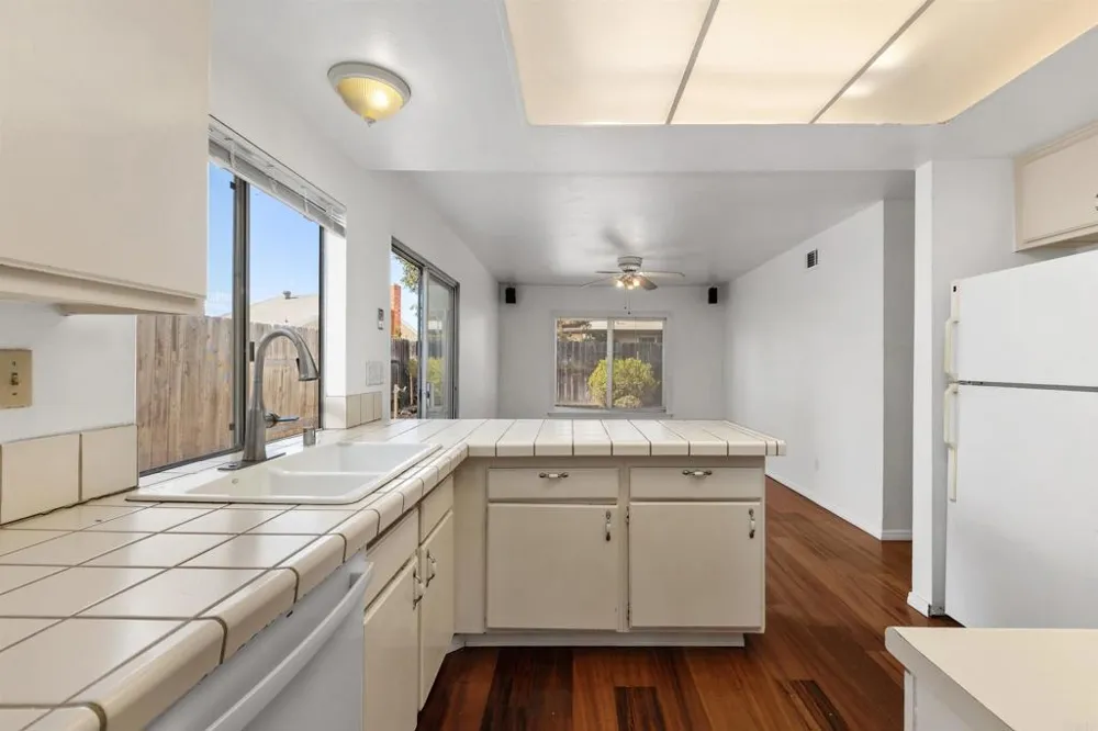 8968 Menkar Road San Diego, CA 92126