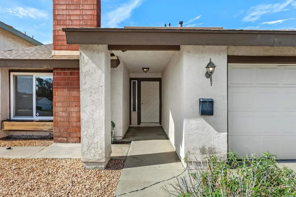 8968 Menkar Road San Diego, CA 92126