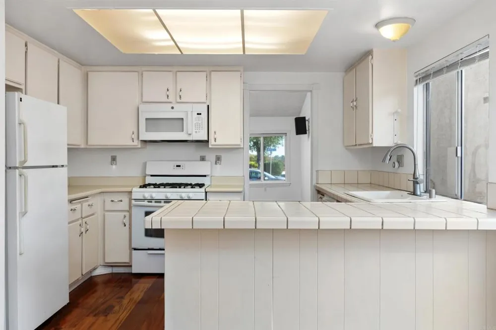 8968 Menkar Road San Diego, CA 92126