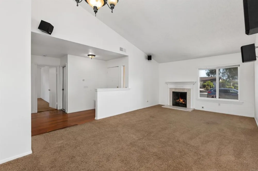 8968 Menkar Road San Diego, CA 92126