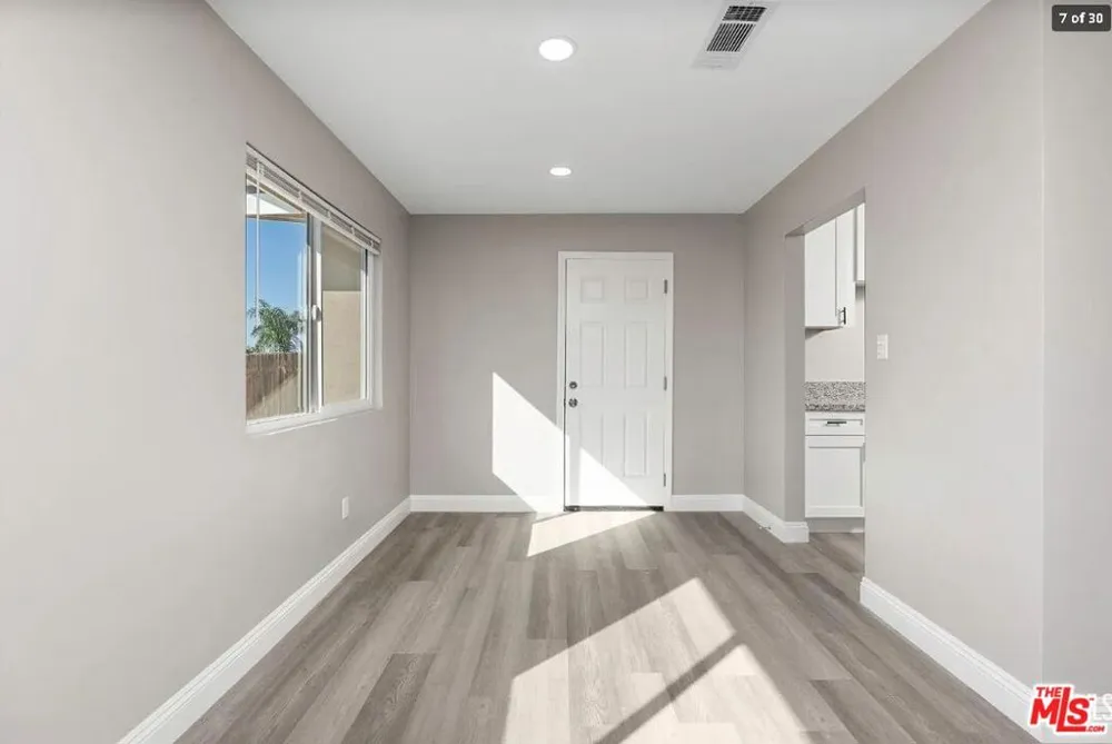 2612 Van Buren Place Bakersfield, CA 93314