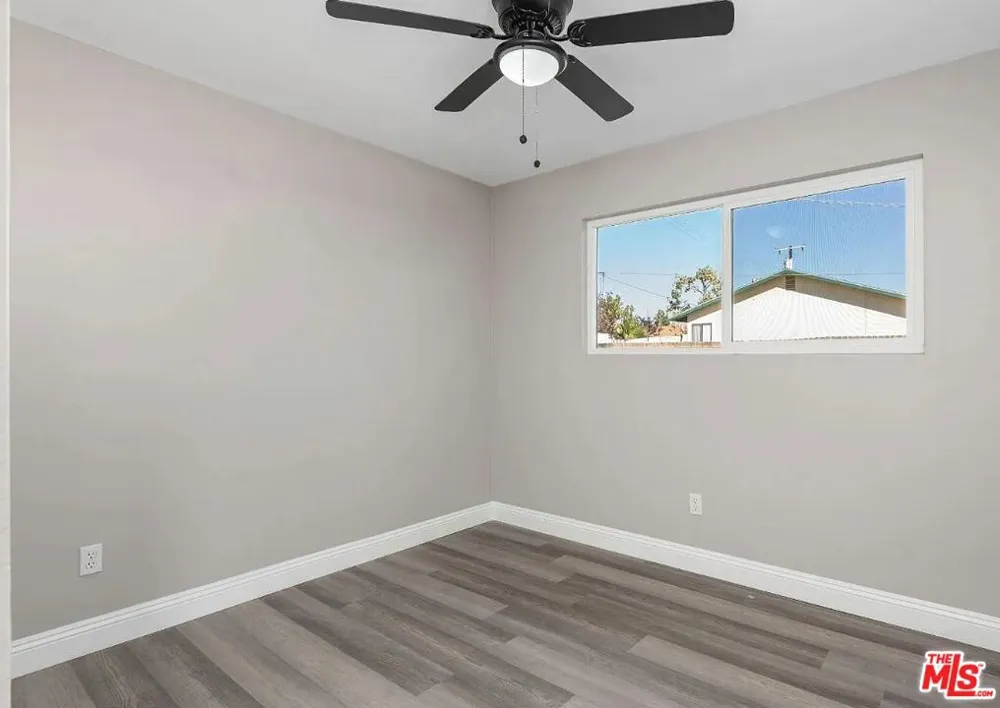 2612 Van Buren Place Bakersfield, CA 93314