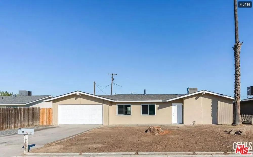 2612 Van Buren Place Bakersfield, CA 93314