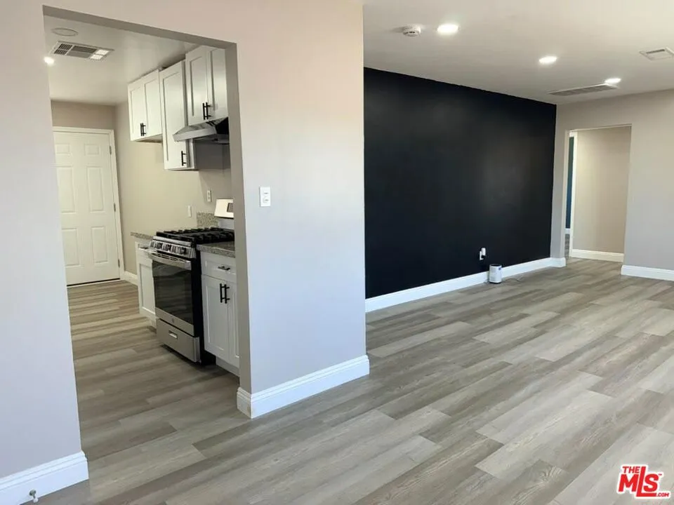 2612 Van Buren Place Bakersfield, CA 93314