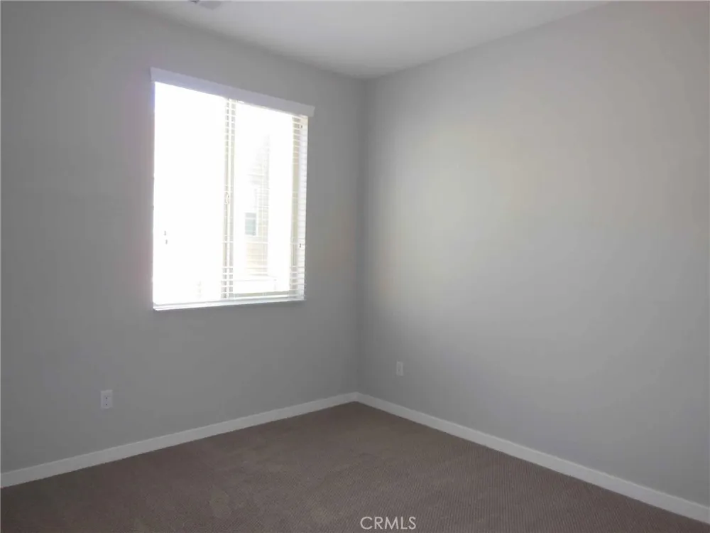 674 Chandler Upland, CA 91786