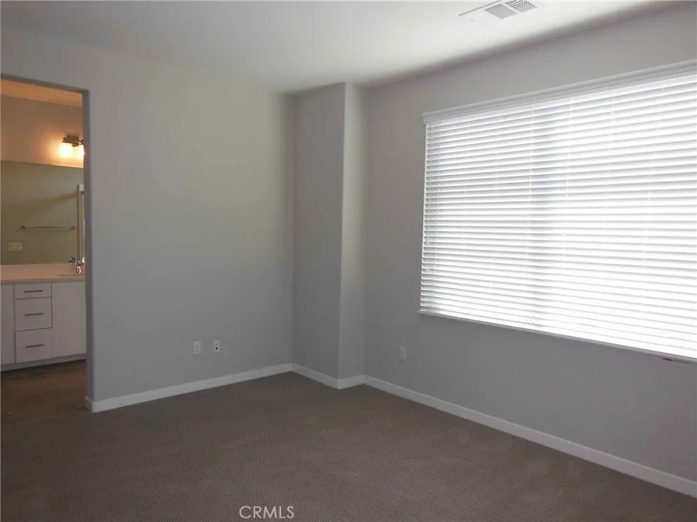 674 Chandler Upland, CA 91786