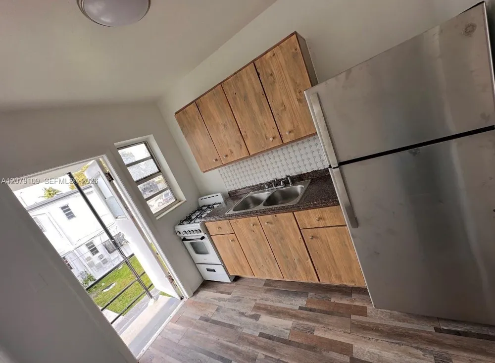 10015 NW 7 Ct #3-C Miami, FL 33150