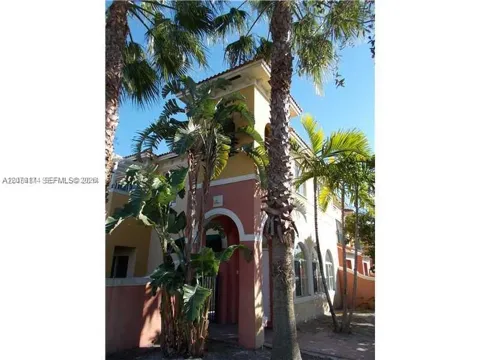 3632 NW 30th Ct #10F