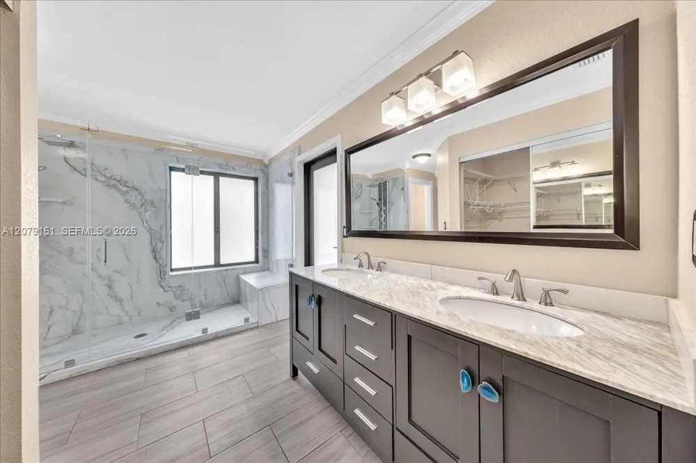15056 SW 10th St Sunrise, FL 33326