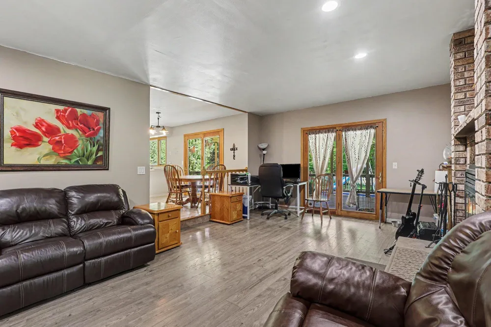 65505 Michigan 43 Bangor Township, MI 49013