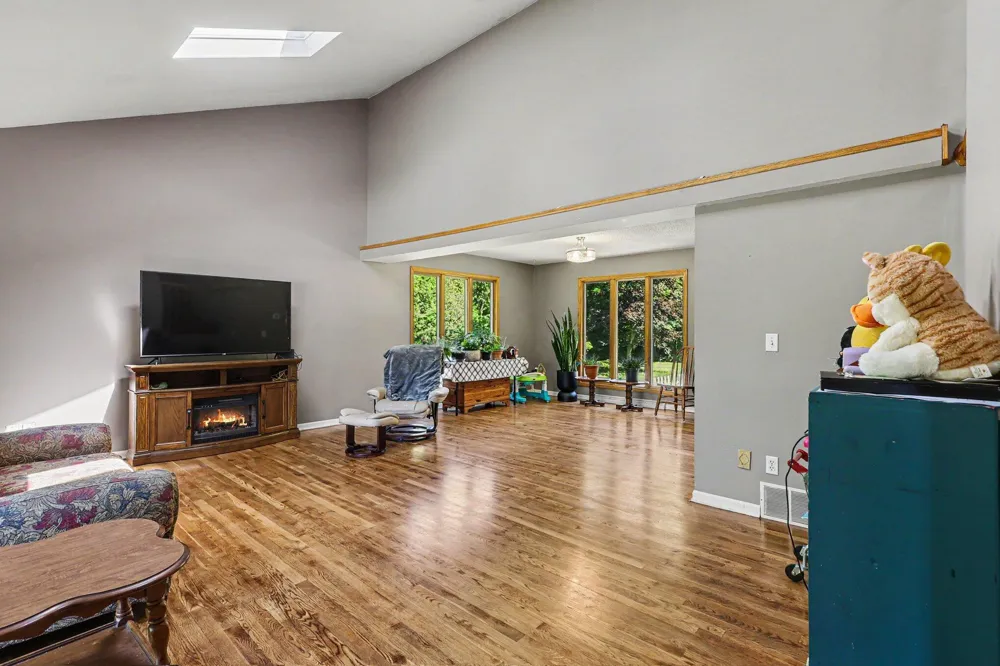 65505 Michigan 43 Bangor Township, MI 49013