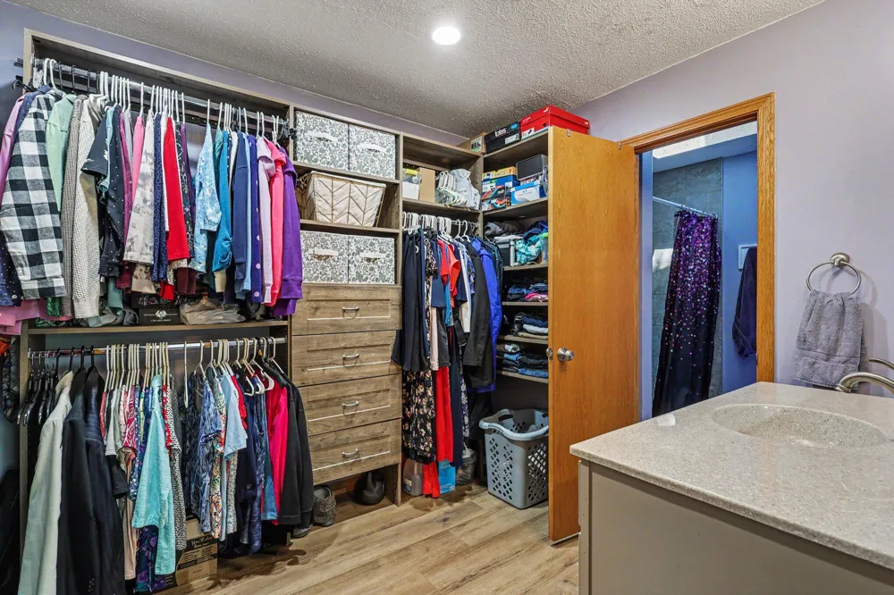 65505 Michigan 43 Bangor Township, MI 49013