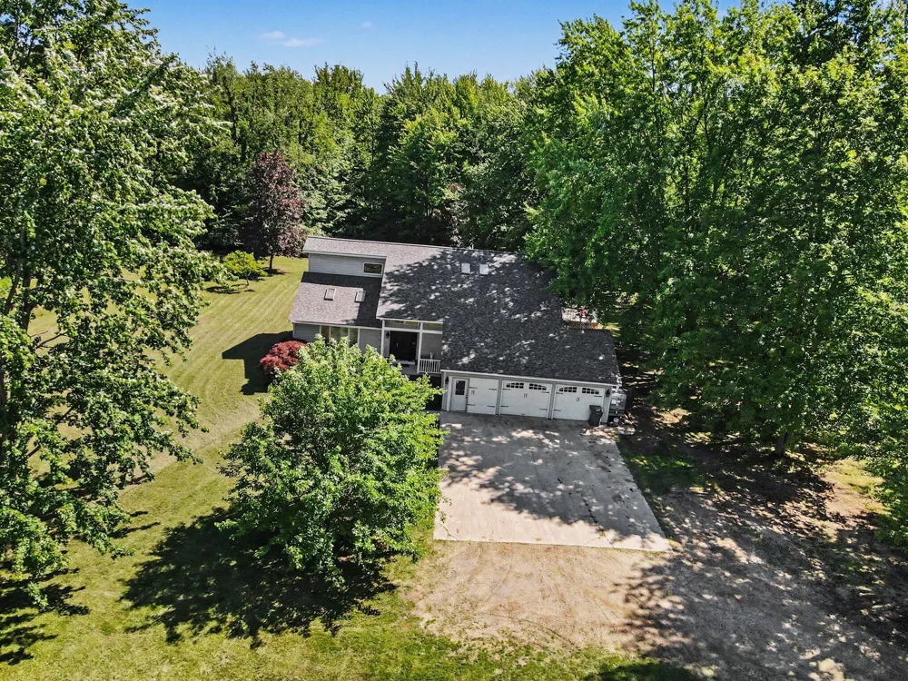 65505 Michigan 43 Bangor Township, MI 49013