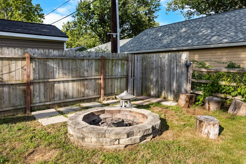948 Prospect Road Ypsilanti Charter Township, MI 48198