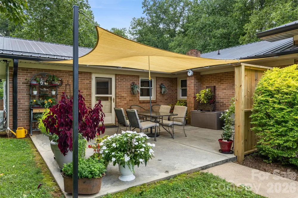 202 Legion Road Hudson, NC 28638