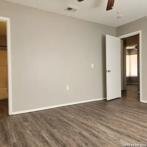 9851 Meadow Way Converse, TX 78109