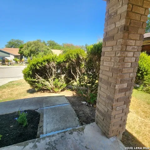 9851 Meadow Way Converse, TX 78109