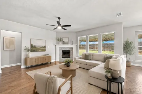 4409 Dandelion Lane
