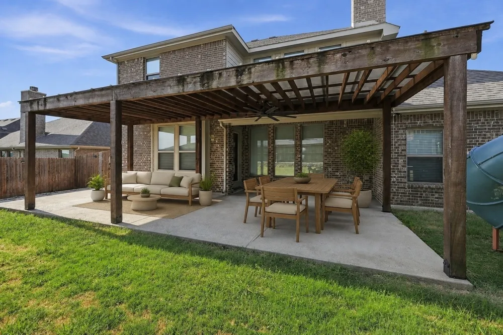 4409 Dandelion Lane Midlothian, TX 76065