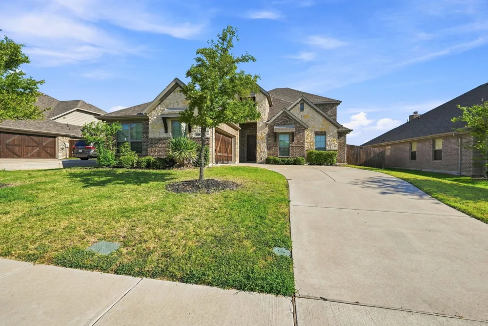 4409 Dandelion Lane Midlothian, TX 76065