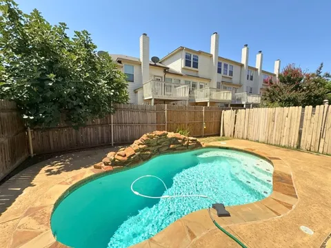 12614 Oceanside Drive