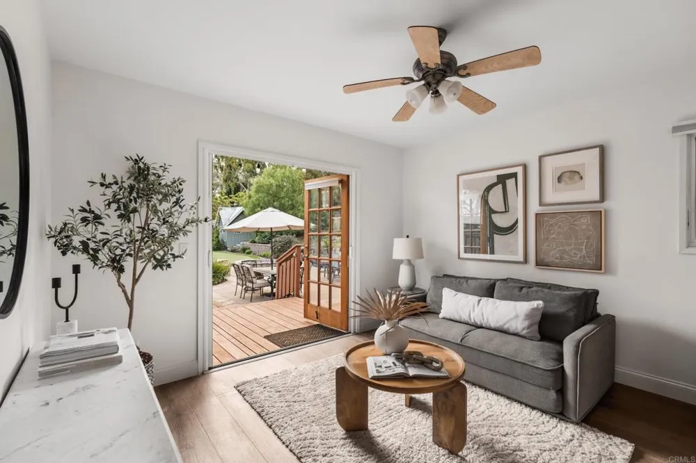 11670 Tierra del Sur San Diego, CA 92130