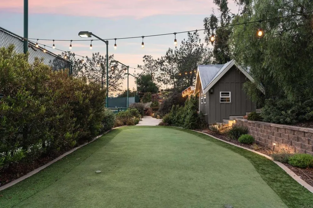 11670 Tierra del Sur San Diego, CA 92130