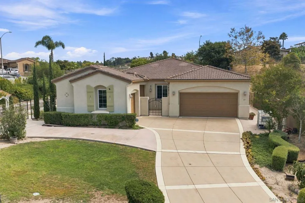 317 Valley Heights Oceanside, CA 92057