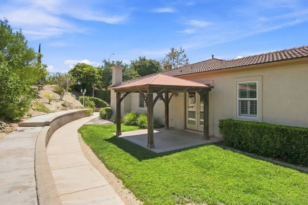 317 Valley Heights Oceanside, CA 92057