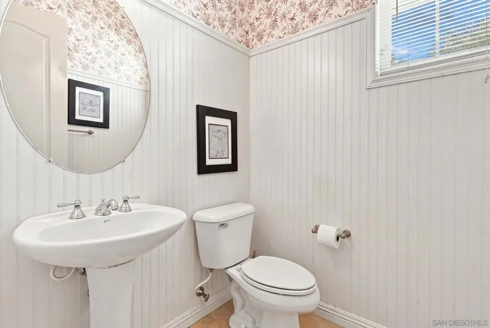 317 Valley Heights Oceanside, CA 92057